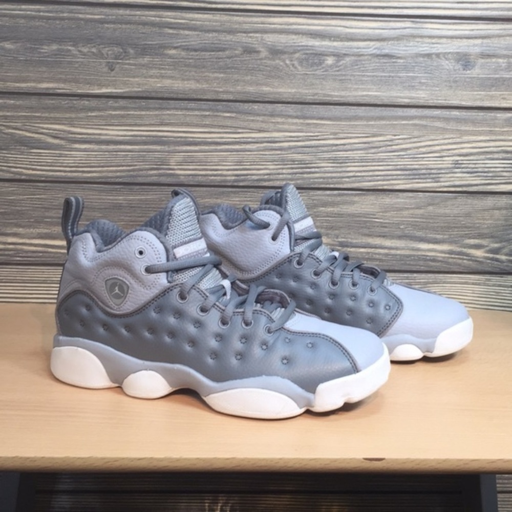 Nike Air Jordan Jumpman Team 2 Sneakers